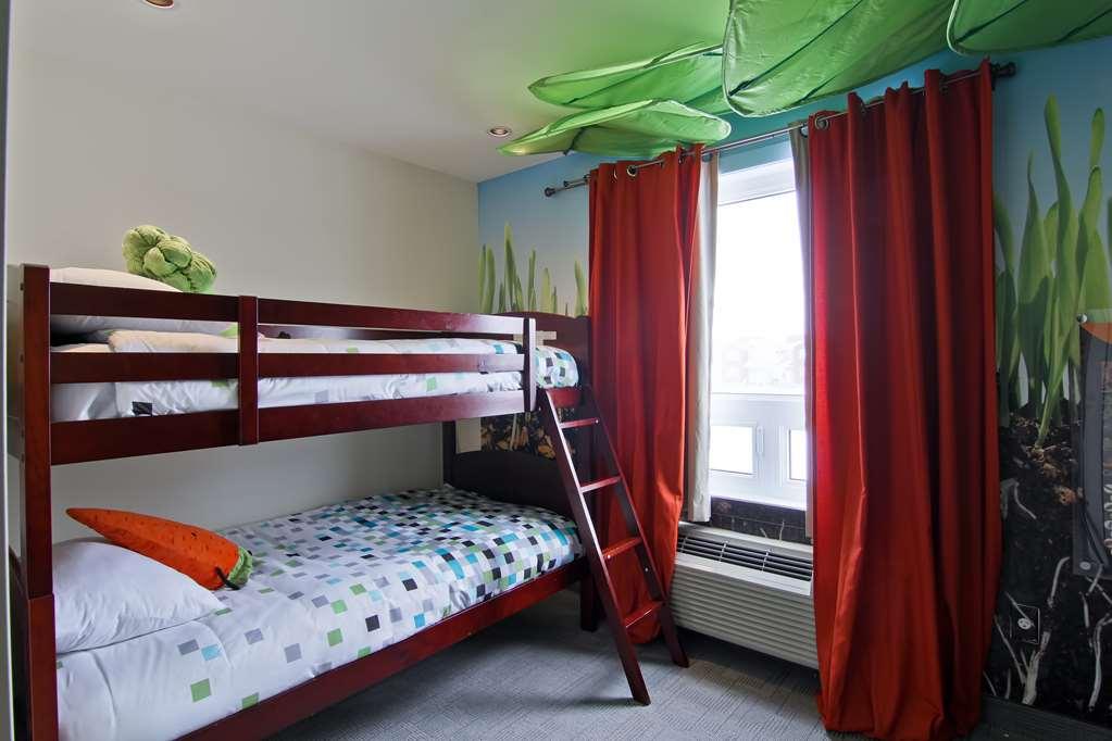 Home Inn & Suites Regina Airport 객실 사진