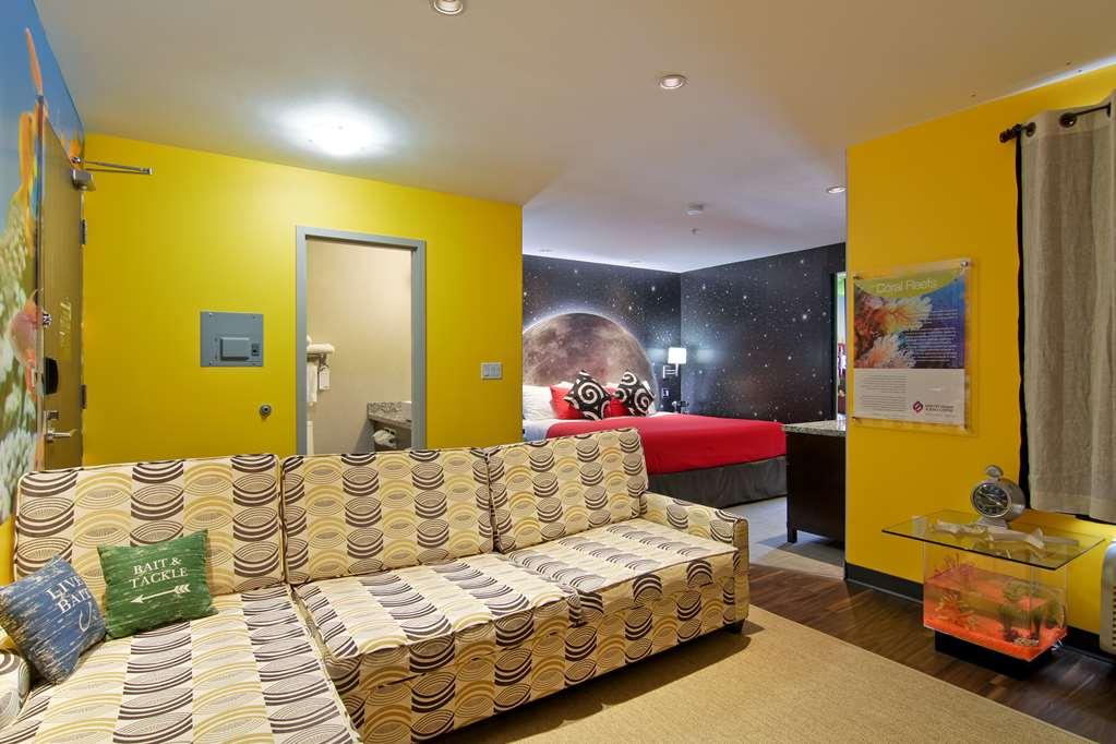 Home Inn & Suites Regina Airport 객실 사진