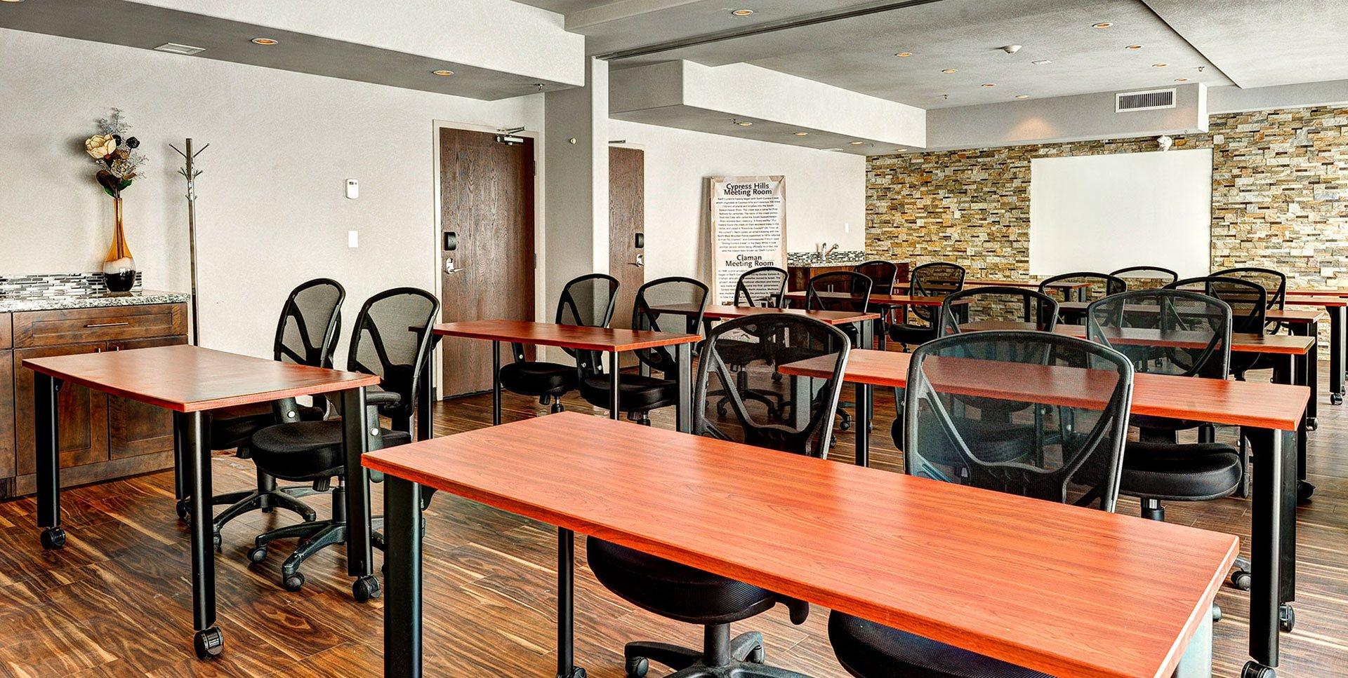 Home Inn & Suites Regina Airport 외부 사진